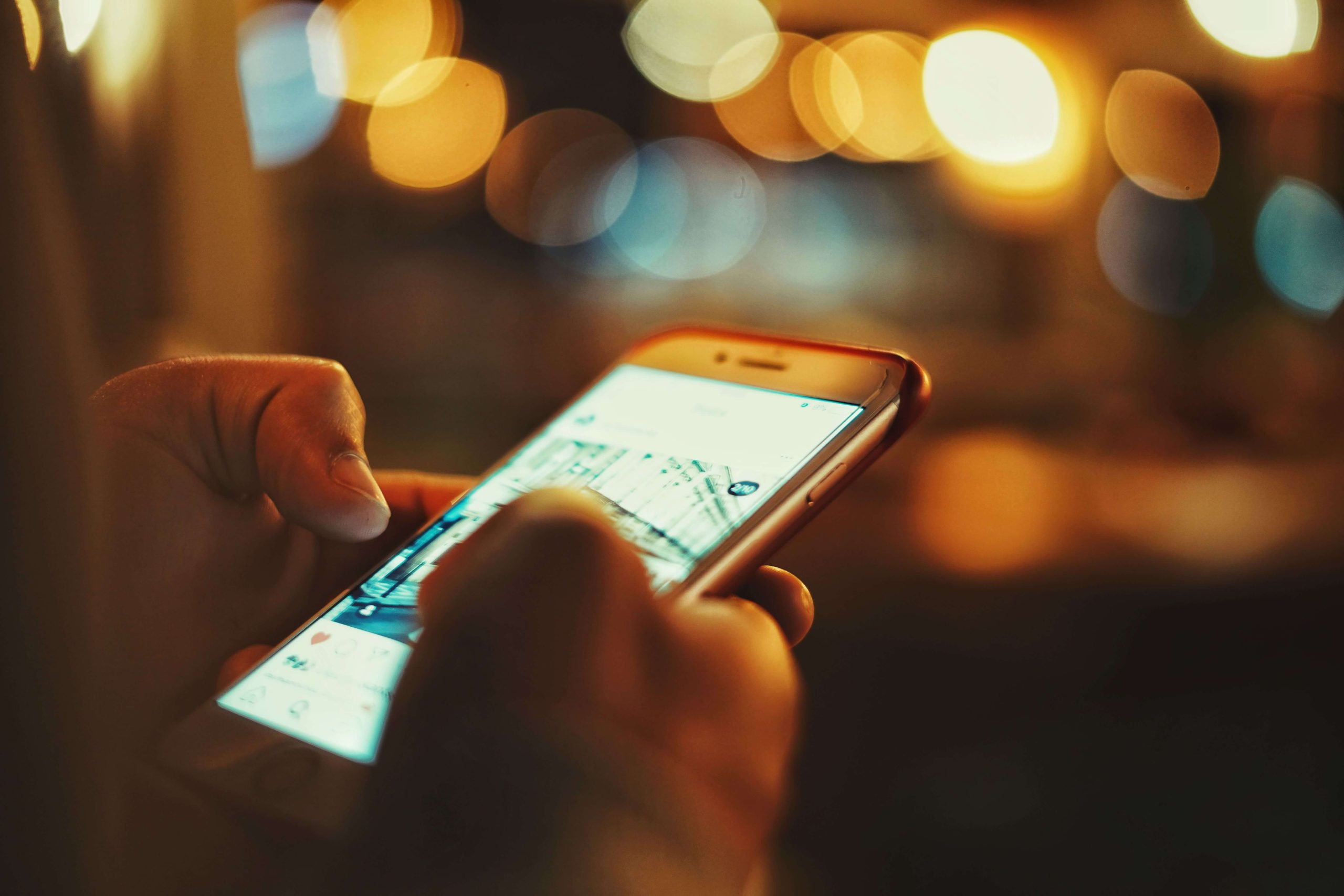 Les réseaux sociaux nous ont-ils désappris à lire ?